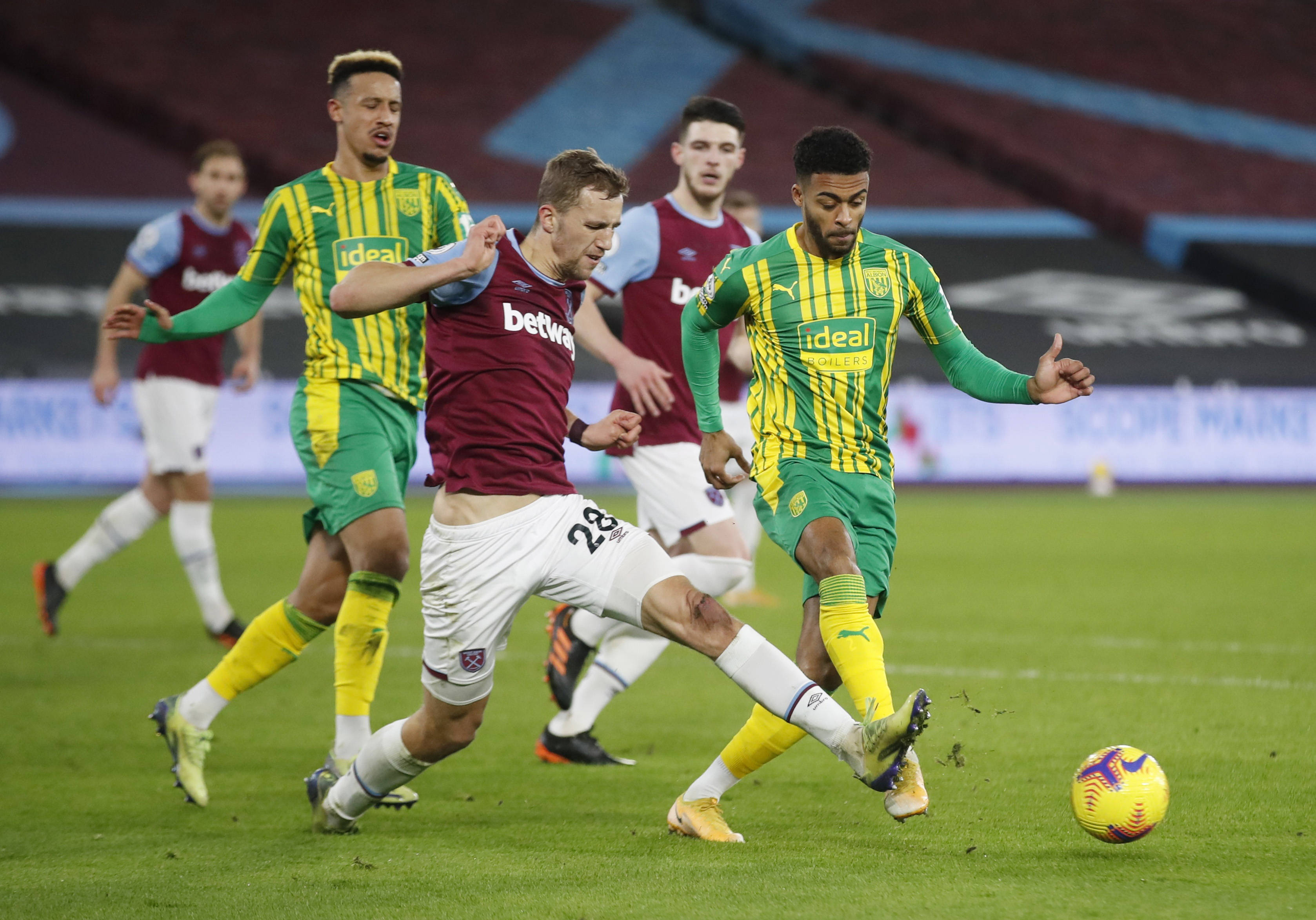 中场不仅擅 中场不仅擅